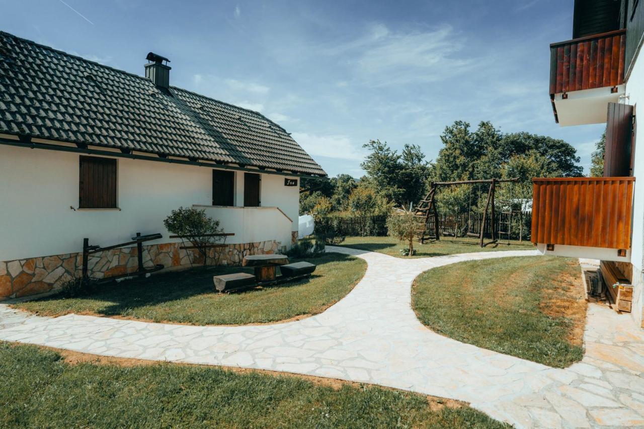 Etno Garden Apartments Plitvica selo Luaran gambar